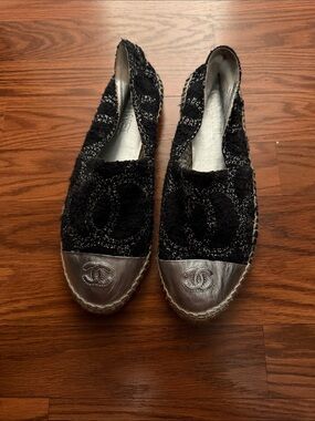 CHANEL Black Tweed Espadrilles with Silver Cap Toe